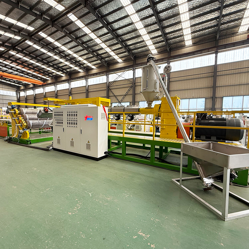 Equipamento de folha de PP completa com sucesso