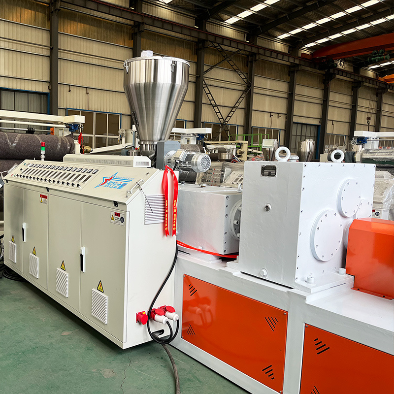 Extrusora cônica de parafuso duplo